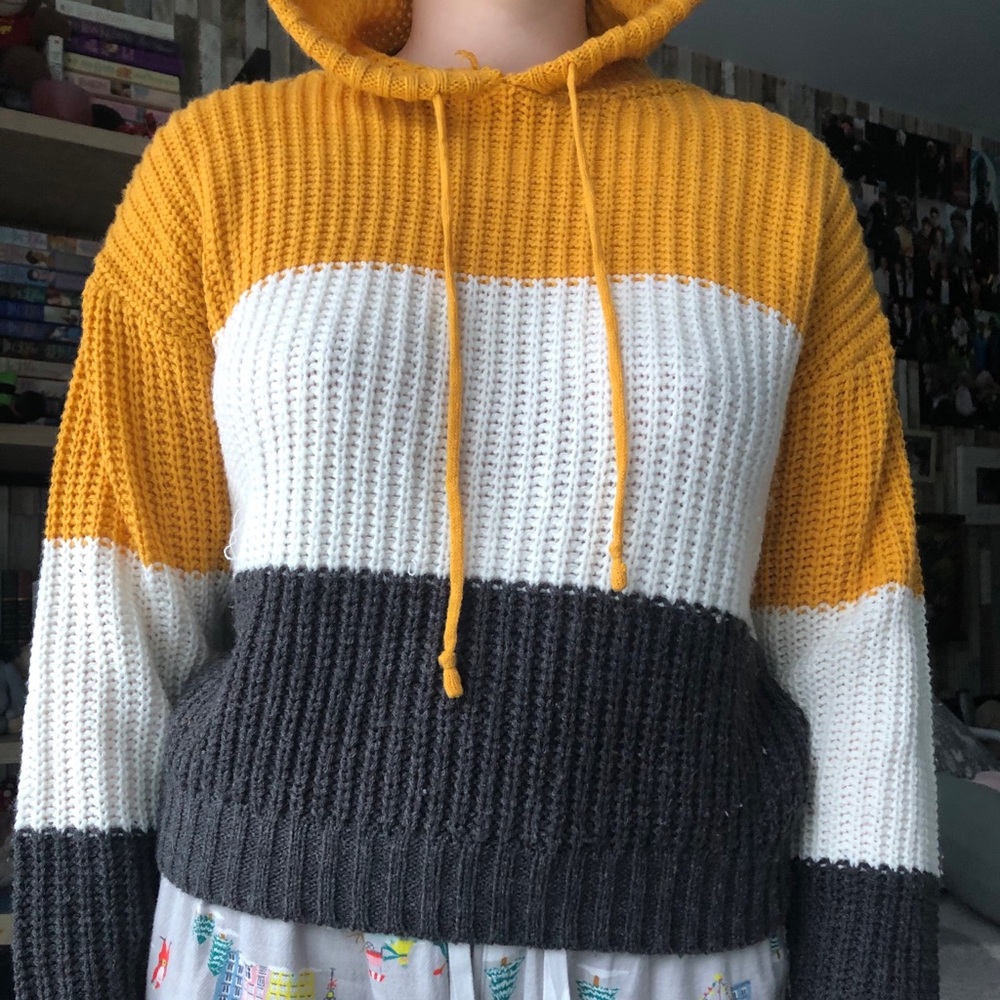 sweater material sweatshirt/hoodie